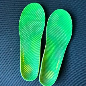 Superfeet insoles size d cut to women’s size 9 running shoe